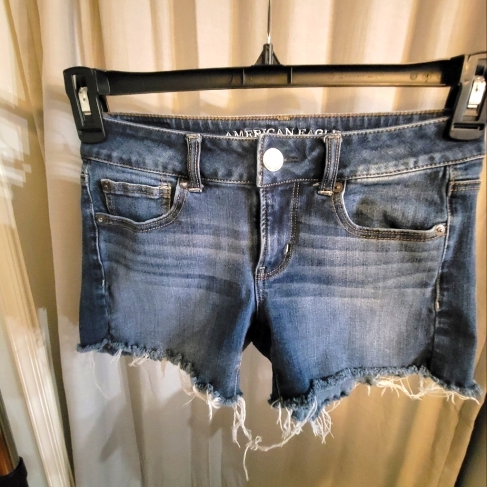 AMERICAN Eagle shortie shorts